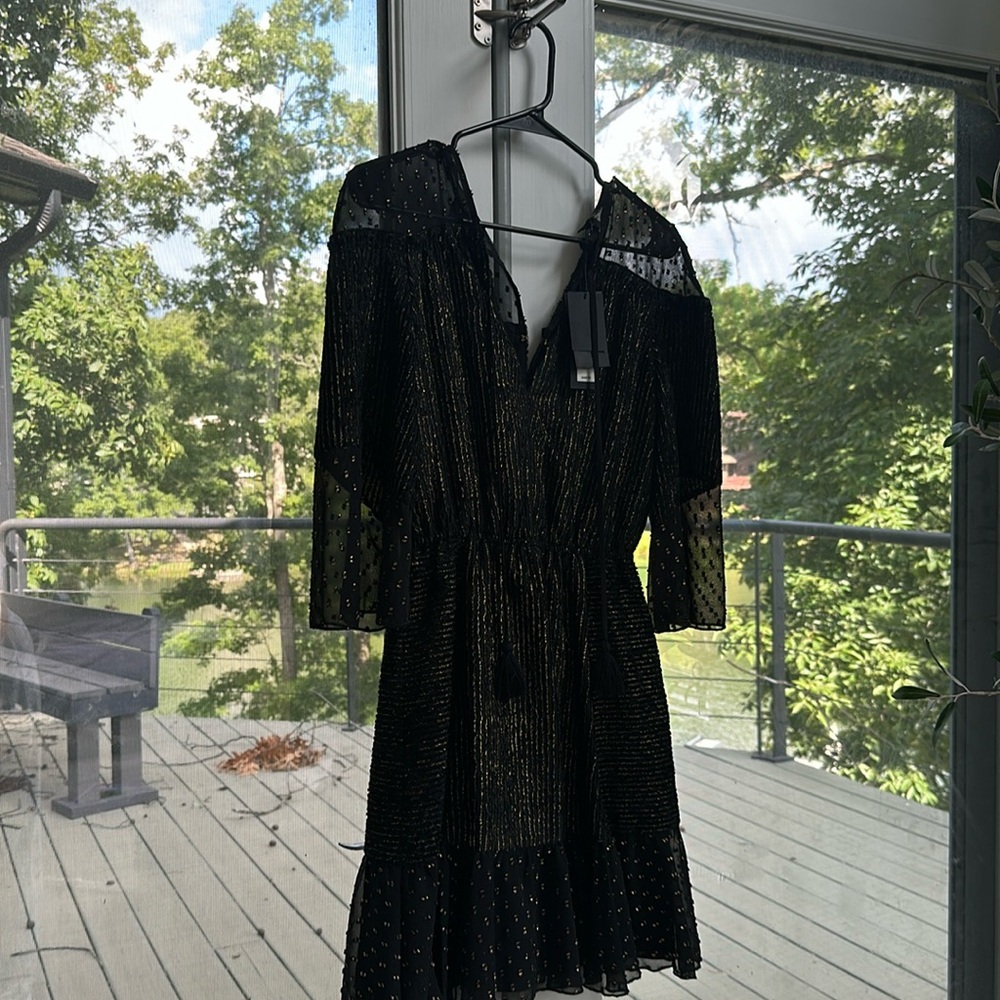 Black and gold Rachel Zoe dress. Great for holidays or events, size 2.